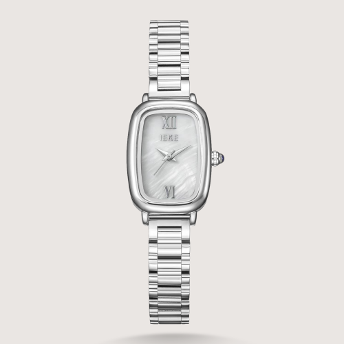 ساعة نسائية مستطيلة فاخرة