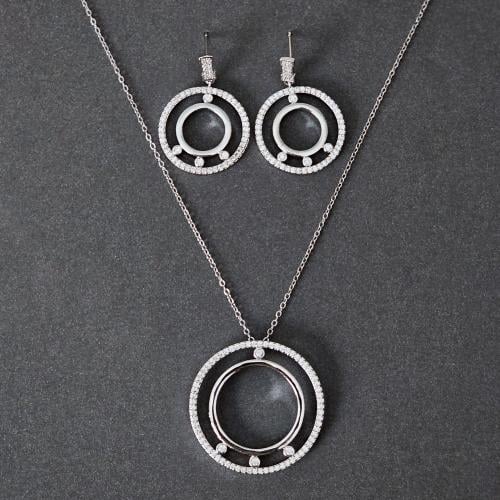 سلسال زركون فضي مع الحلق