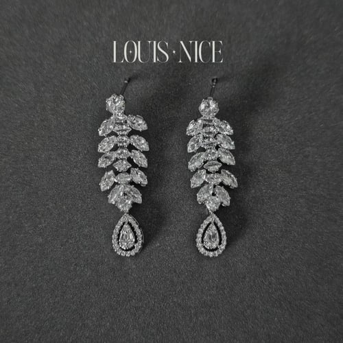 طقم زركون فضي