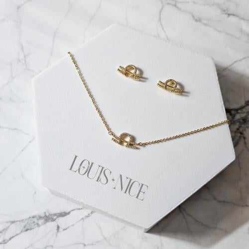 سلسال زركون مع الحلق