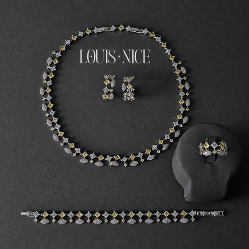 طقم زركون بدقة الألماس