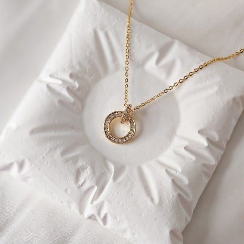 سلسال زركون ذهبي