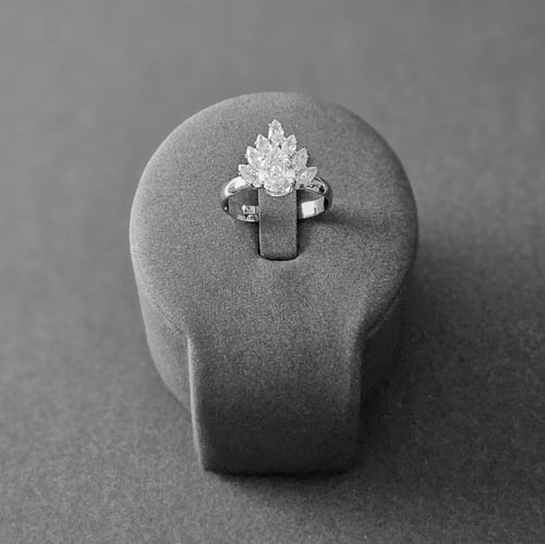 طقم زركون فضي