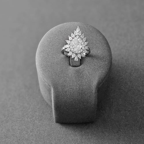 طقم زركون فضي