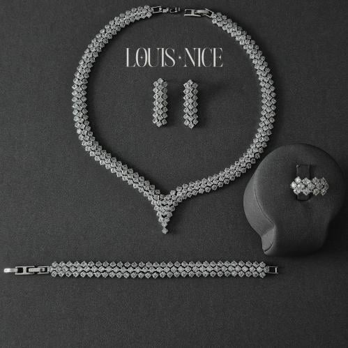 طقم زركون فضي