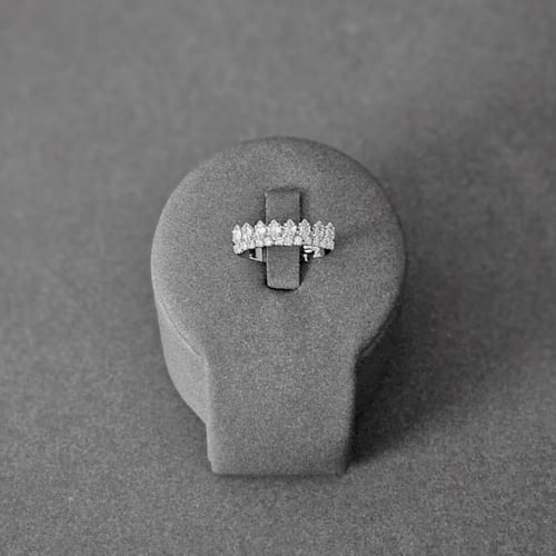 طقم زركون فضي