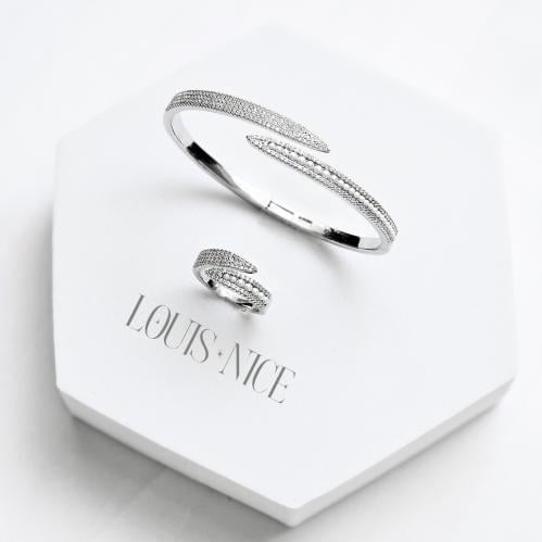 اسوارة مع خاتم زركون فضي