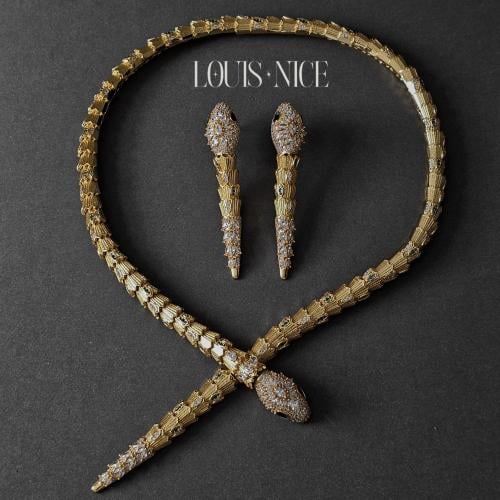 طقم سلسال فاخر مع الحلق