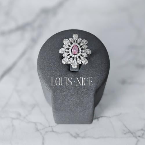 خاتم زركون باللون الفضي مع الوردي