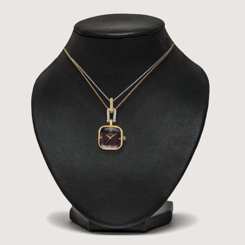 ساعة القلادة باللون الفضي والذهبي