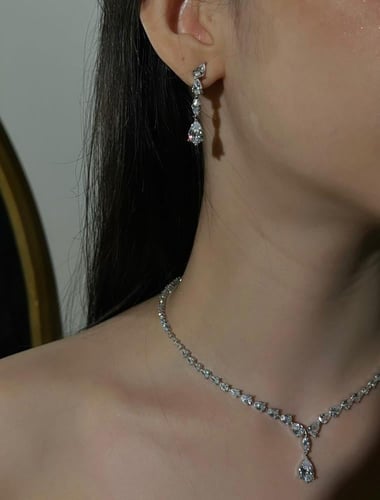 طقم • SILVER DROP