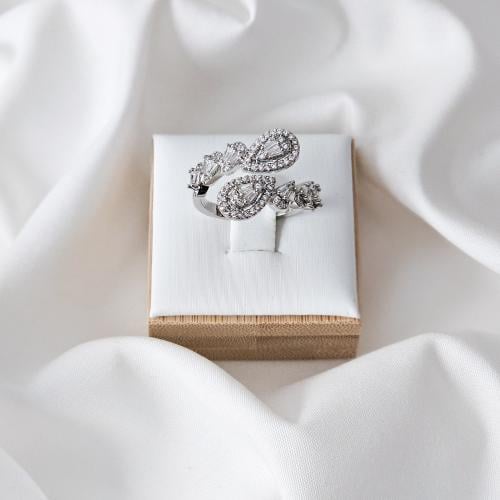 خاتم زركون فضي