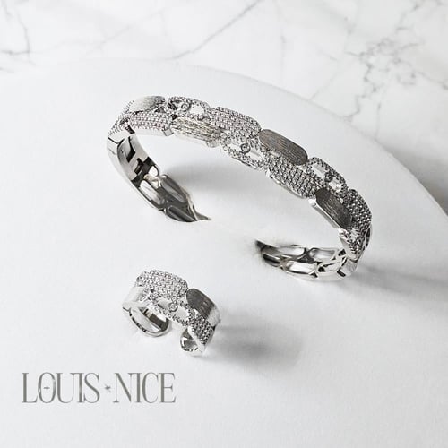 اسوارة مع خاتم زركون