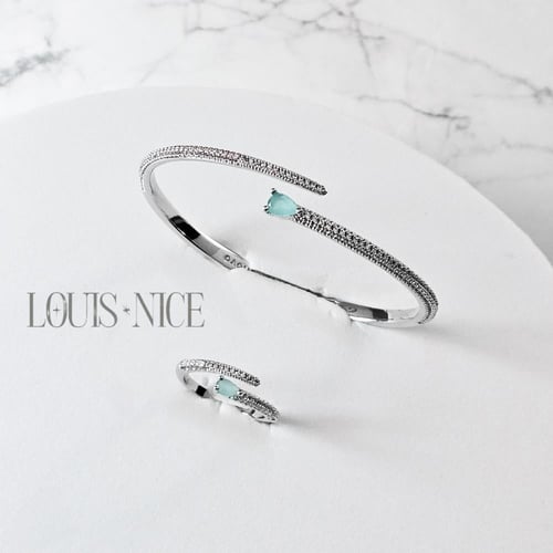 اسوارة مع خاتم زركون