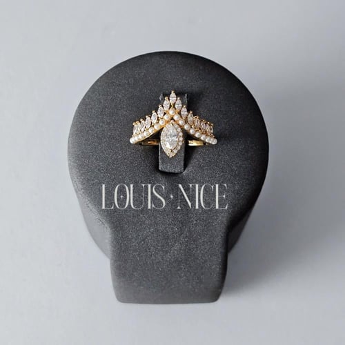 خاتم زركون متعدد الالوان