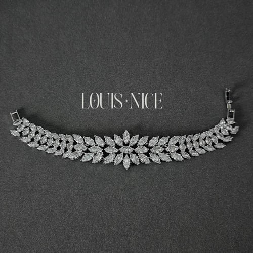 طقم زركون فضي