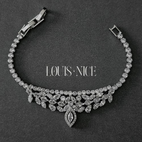 طقم زركون فضي