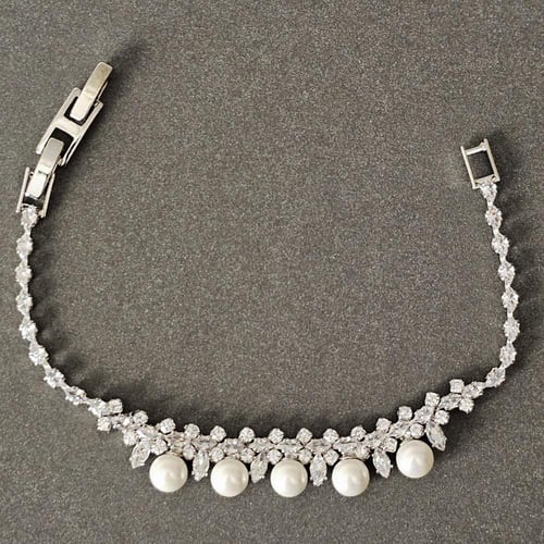 طقم زركون فضي