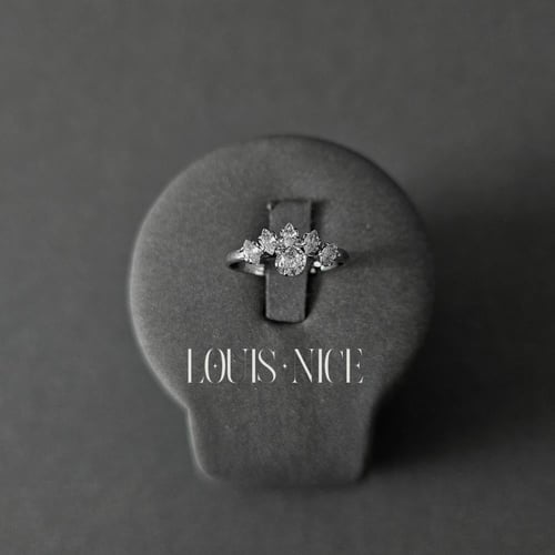 طقم زركون فضي