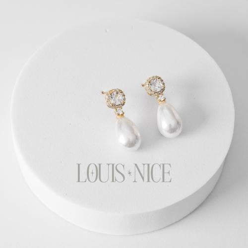 حلق زركون ذهبي