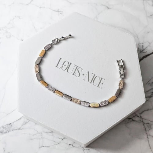 أسوارة زركون