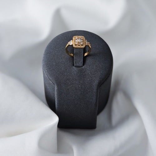 خاتم زركون ذهبي