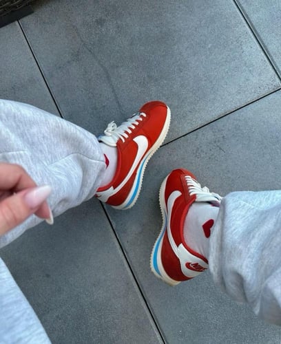 NIKE TEXT CORTEZ SNEAKERS