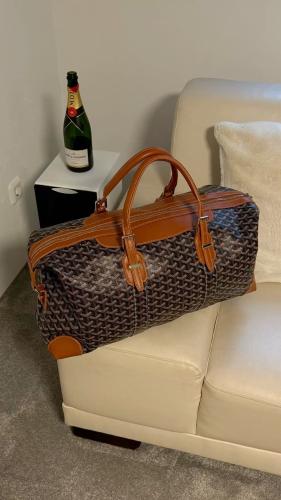 Goyard Quality Luxury Genuine Leather Duffle Bag