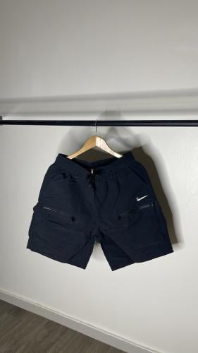 شورت نايك اوفر سايز اسود