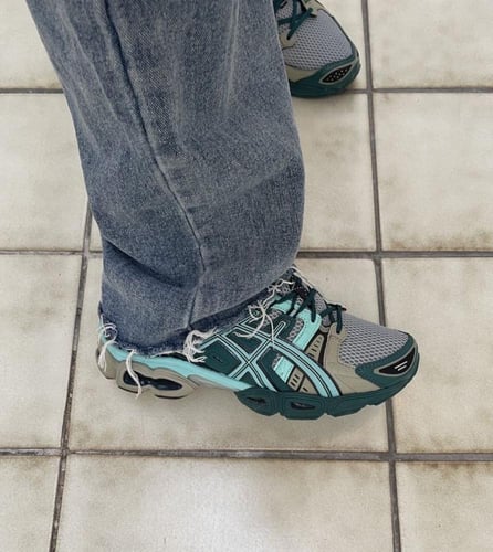 ASICS USB-3 GEL NIMBUS 9