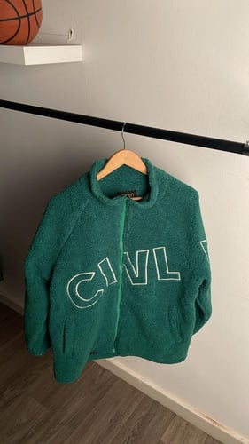 جاكيت اخضر #3