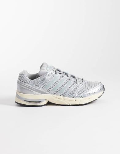 ADIDAS ADISTAR