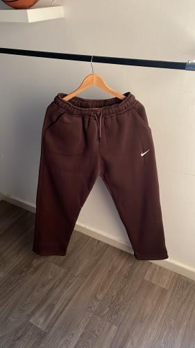 بانتس نايك بني