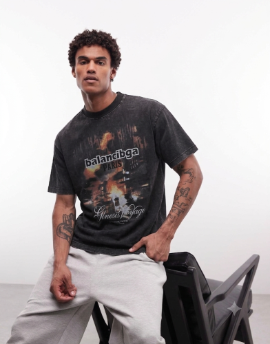 black t-shirt for going out