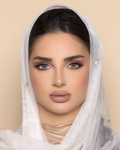 عدسات لومينوس - دازلينج جرين Dazzling Green