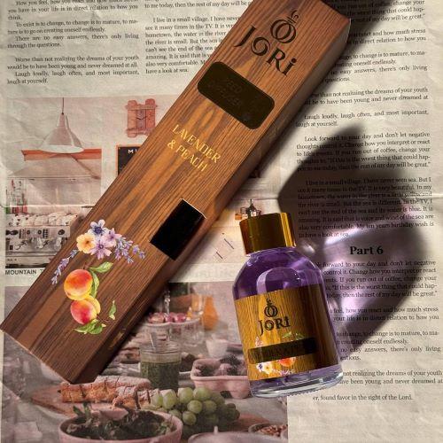 معطر الغرف والمكاتب برائحة اللافندر والخوخ من مارك...