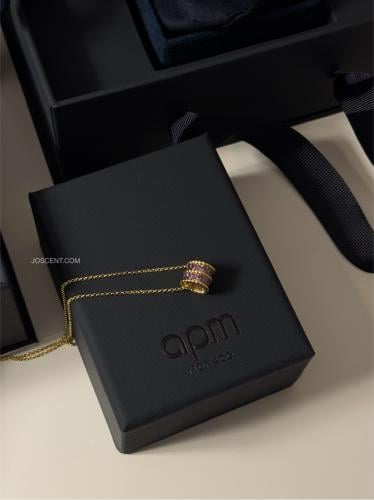 قلادة شوكر تورساد ليلكية apm