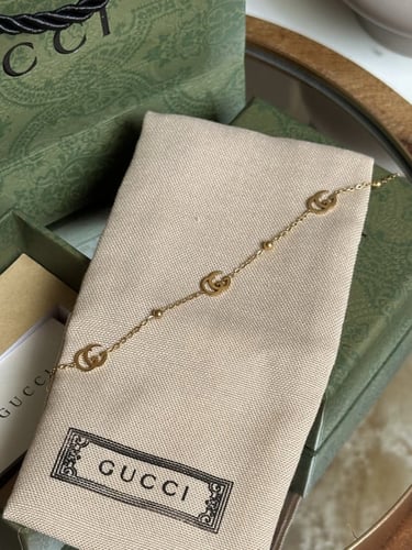 إسوارة GUCCI معدن ذهبي