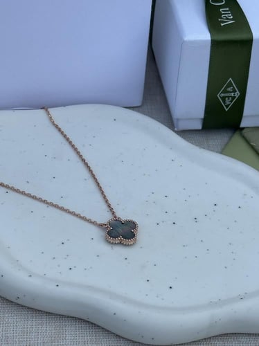 سلسال فان كليف مميز