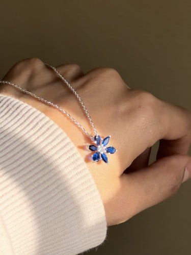 سلسال باندورا زهرة المحيط