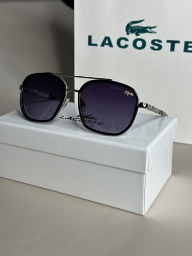 نظارة لاكوست أسود