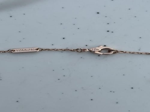 سلسال فان كليف مميز