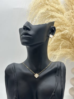 سلسال مع حلق فان كليف صدفي