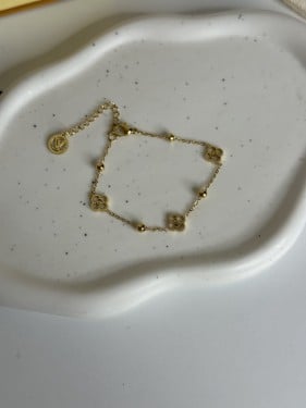 إسوارة لويس فيتون