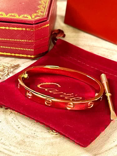 اسوارة كارتير Cartier