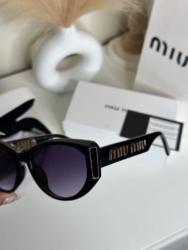 نظارة ميو ميو