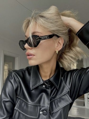 نظارة كريستين ديور الأكثر مبيعاً