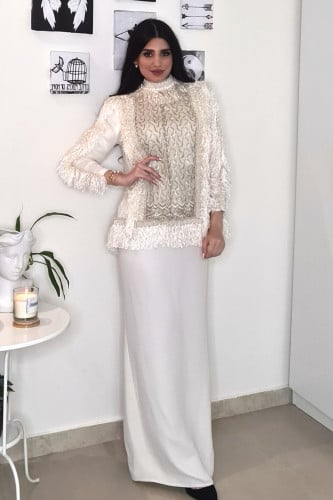 بلوزة و تنورة و جاكيت