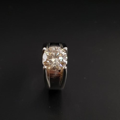 خاتم حجر الموزنايت الشبية للألماس فضة عيار 925