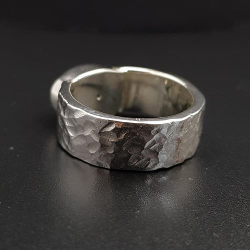 خاتم حجر الاوبال الطبيعي الاثيوبي فضة عيار 925